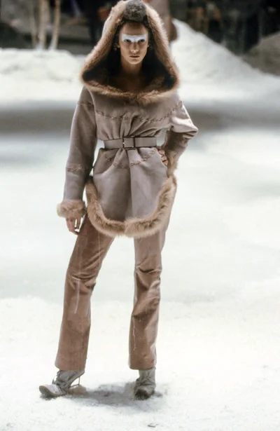 Look 14
